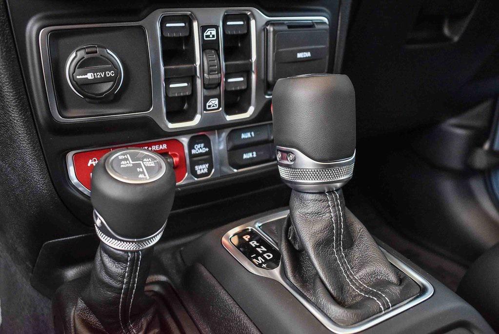 new 2025 Jeep Wrangler car, priced at $74,990