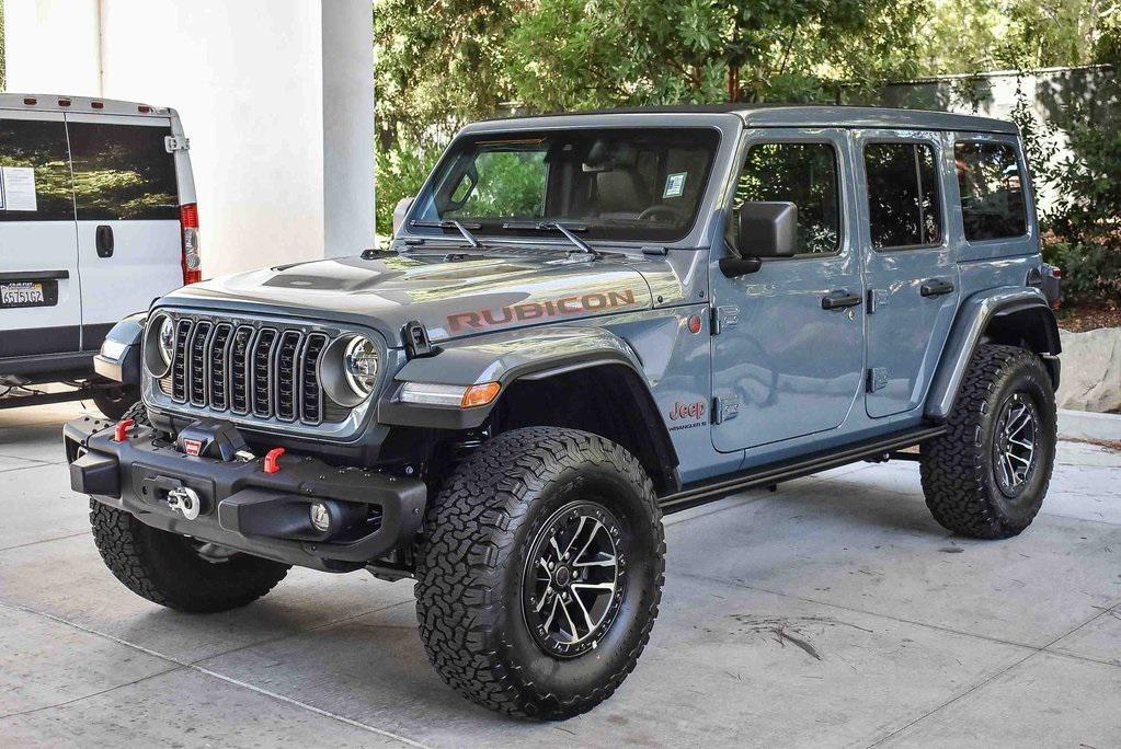 new 2025 Jeep Wrangler car, priced at $74,990