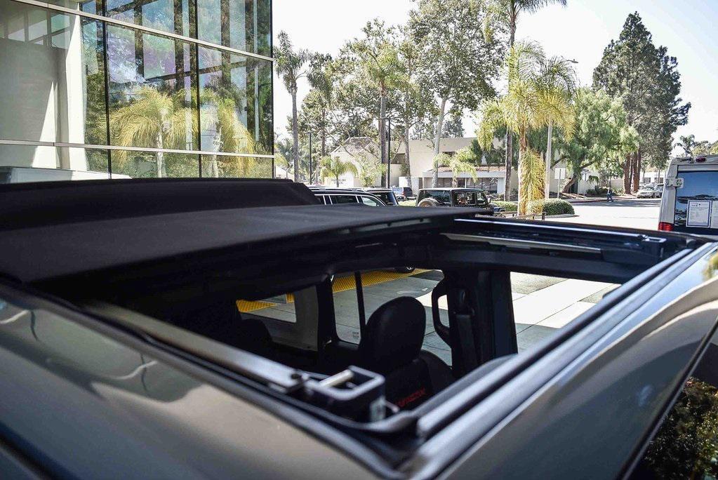 new 2025 Jeep Wrangler car, priced at $74,990