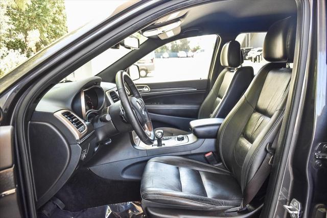 used 2015 Jeep Grand Cherokee car, priced at $14,995