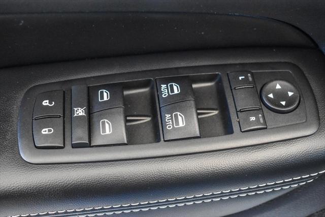used 2015 Jeep Grand Cherokee car, priced at $14,995