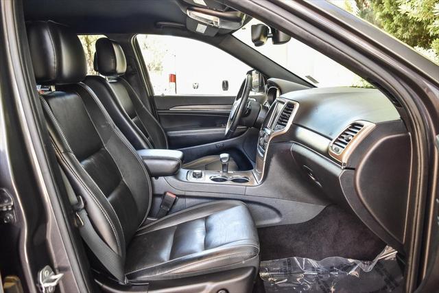 used 2015 Jeep Grand Cherokee car, priced at $14,995