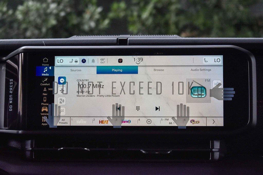 new 2025 Jeep Wrangler car, priced at $74,990