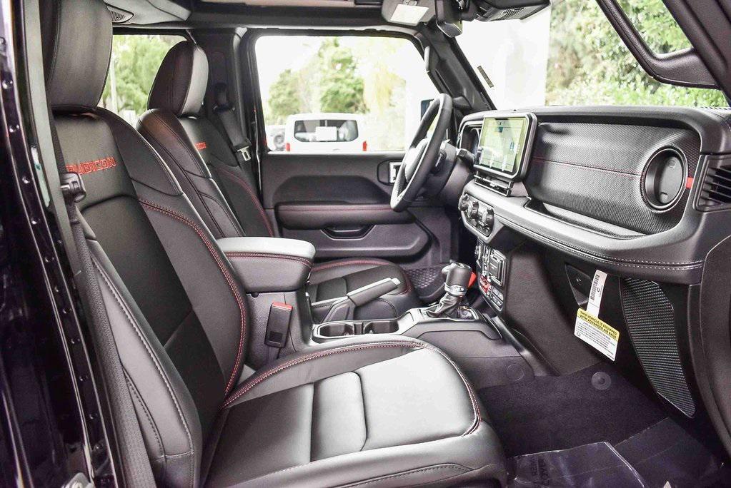 new 2025 Jeep Wrangler car, priced at $74,990