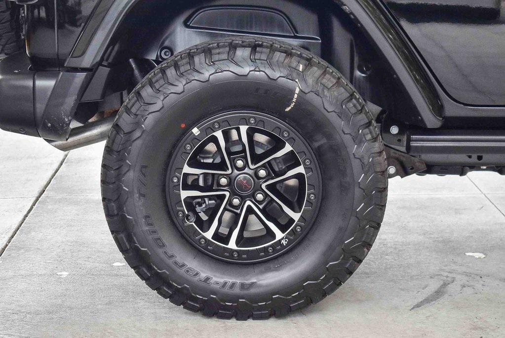 new 2025 Jeep Wrangler car, priced at $74,990