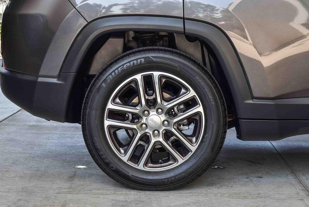 used 2020 Jeep Compass car, priced at $18,995