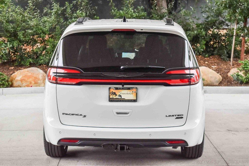 new 2026 Chrysler Pacifica car, priced at $58,230