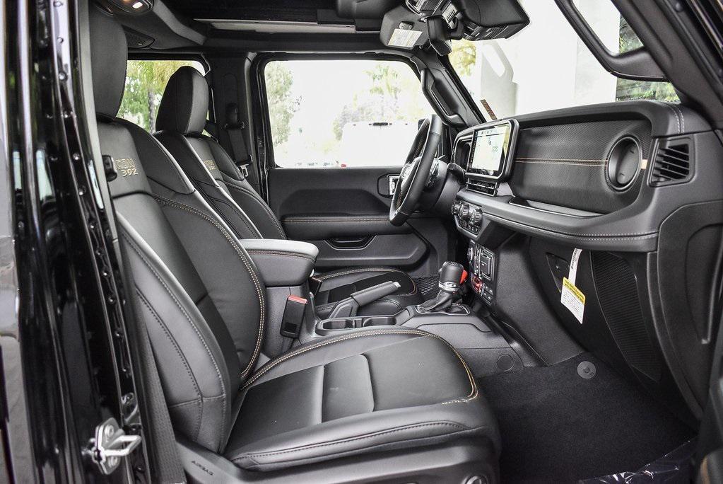 new 2025 Jeep Wrangler car, priced at $104,580