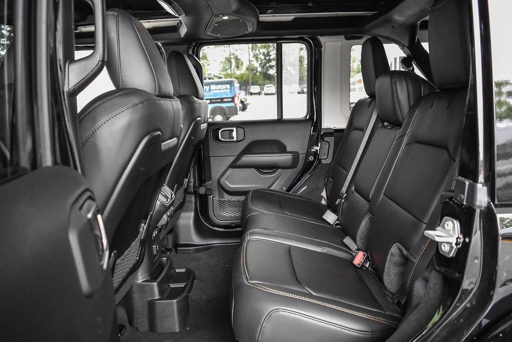 new 2025 Jeep Wrangler car, priced at $104,580