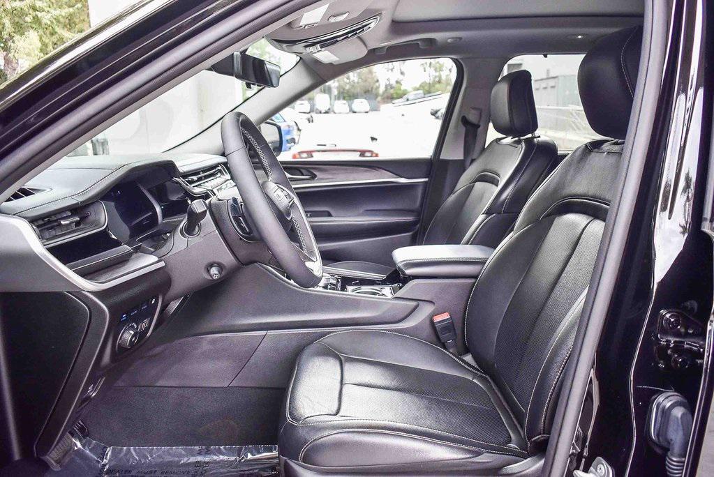 used 2022 Jeep Grand Cherokee 4xe car, priced at $29,500