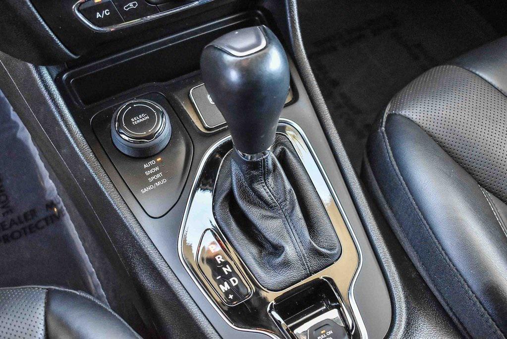 used 2022 Jeep Cherokee car, priced at $27,995