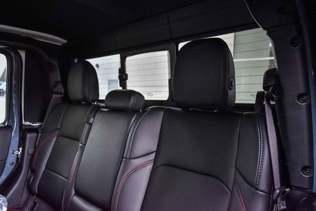 new 2025 Jeep Gladiator car, priced at $56,410