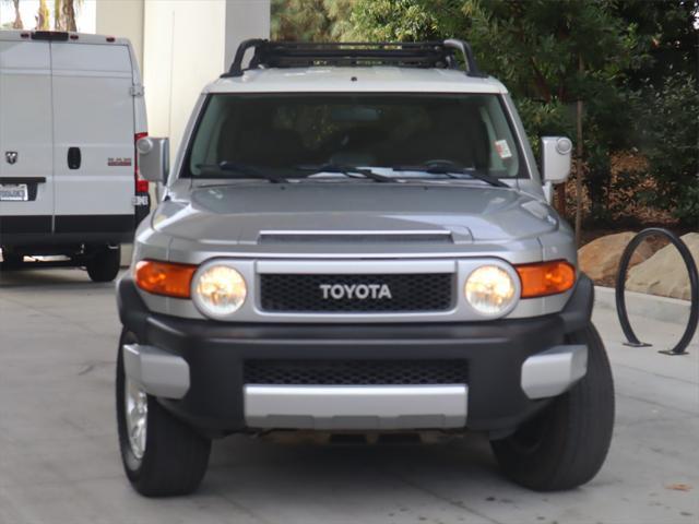 used 2007 Toyota FJ Cruiser car, priced at $17,995