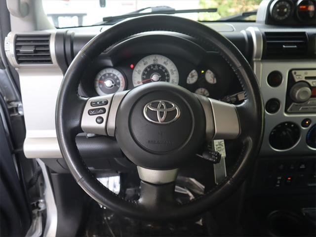 used 2007 Toyota FJ Cruiser car, priced at $17,995