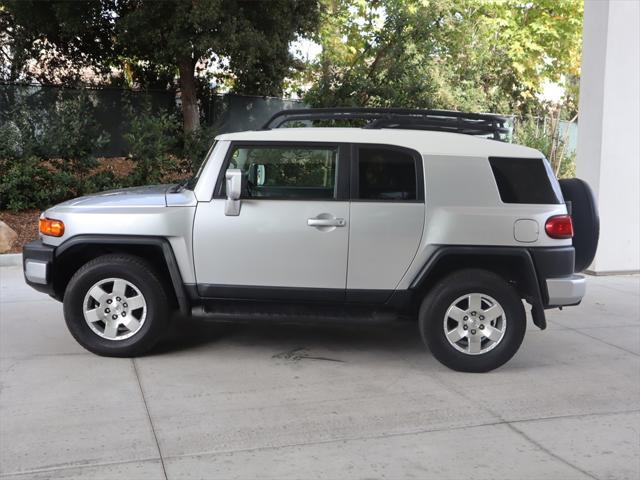 used 2007 Toyota FJ Cruiser car, priced at $17,995