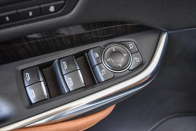 used 2019 Cadillac XT4 car, priced at $25,995