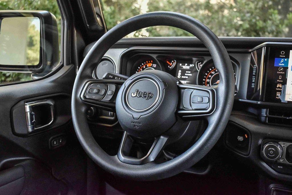 new 2025 Jeep Wrangler car, priced at $39,445