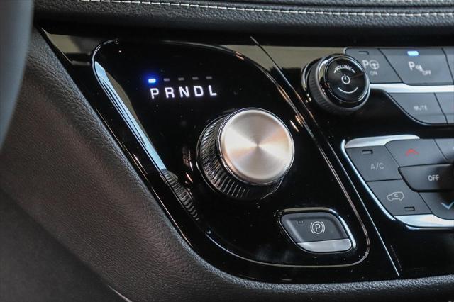new 2025 Chrysler Pacifica Hybrid car, priced at $38,530