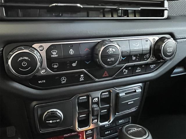 new 2025 Jeep Gladiator car, priced at $57,910