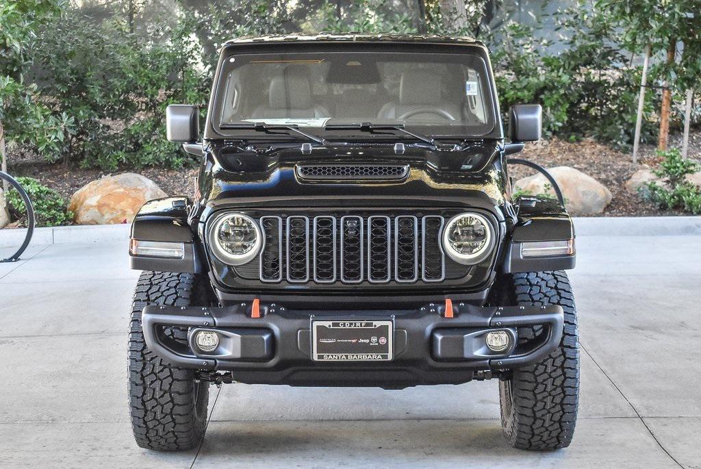 new 2026 Jeep Gladiator car, priced at $64,365