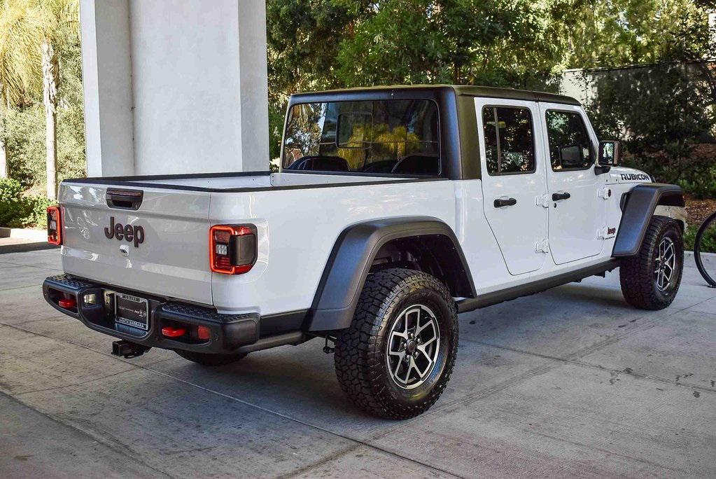 new 2025 Jeep Gladiator car, priced at $54,770