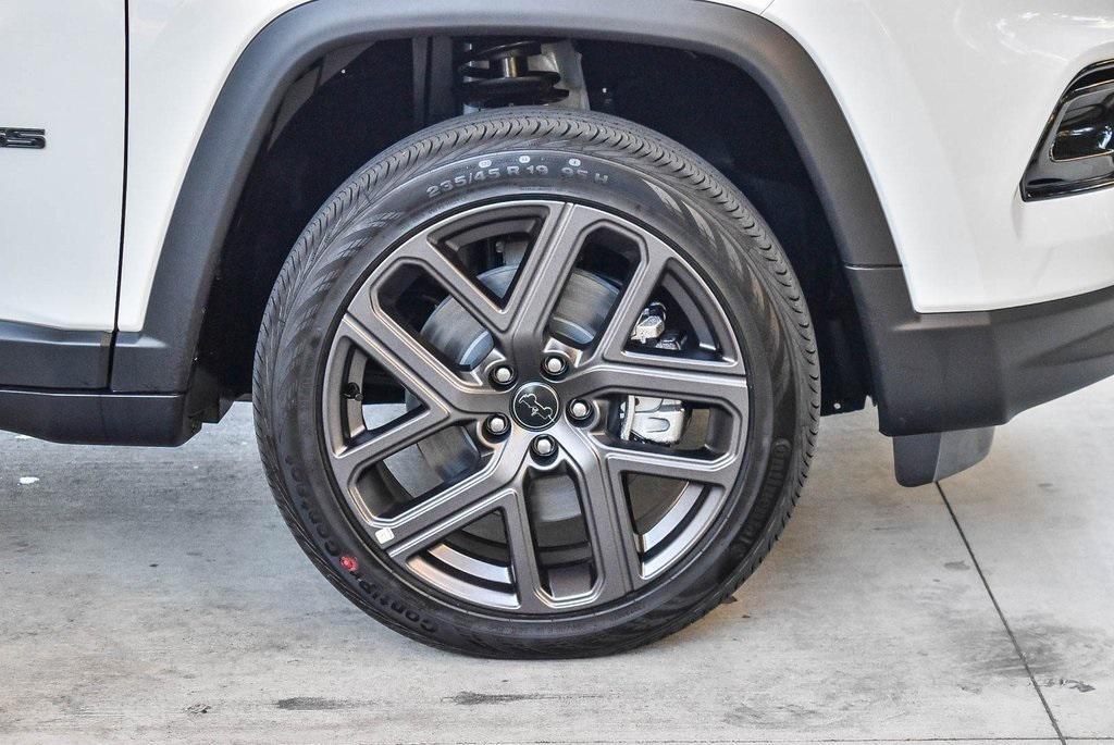 new 2026 Jeep Compass car, priced at $39,400