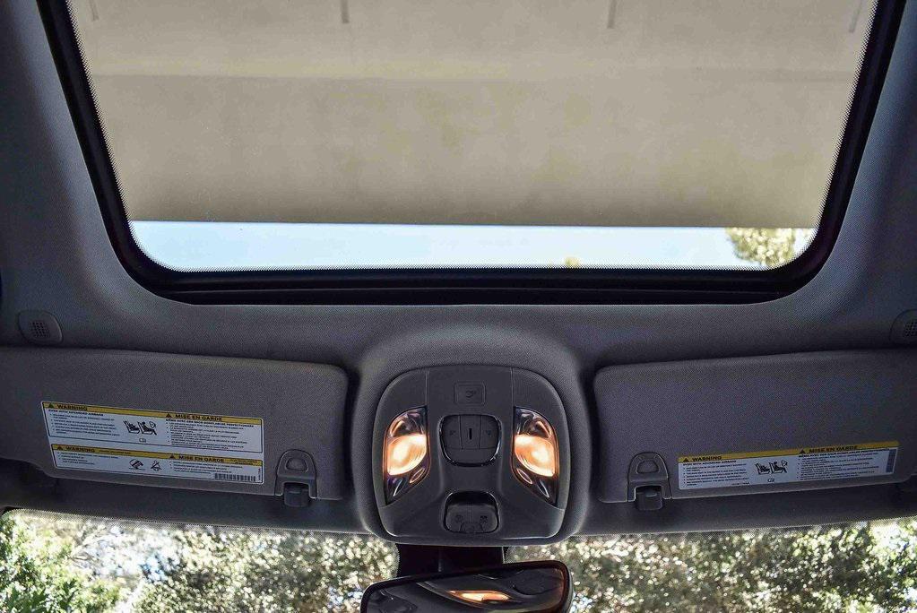 used 2022 Jeep Compass car, priced at $25,995