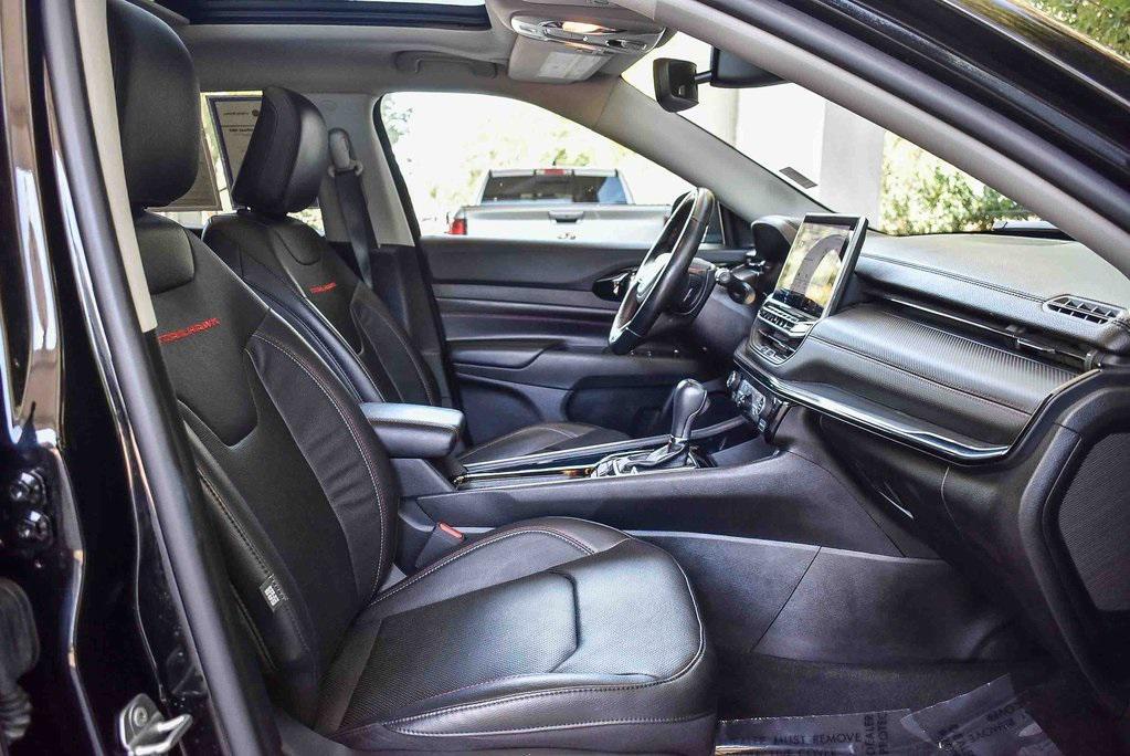 used 2022 Jeep Compass car, priced at $25,995