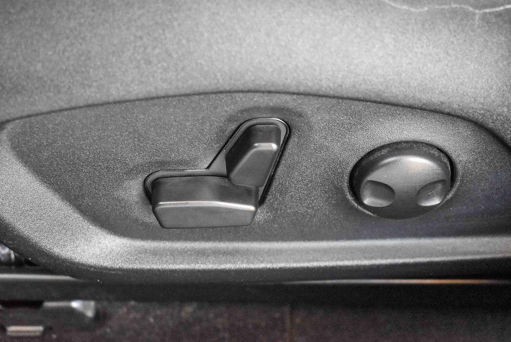 used 2022 Jeep Compass car, priced at $25,995