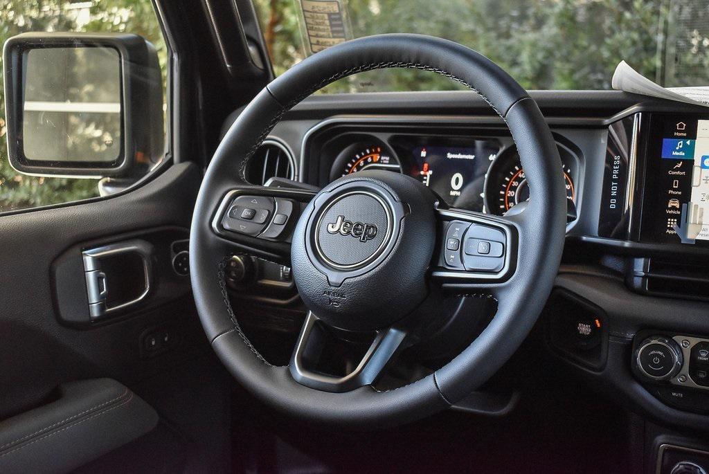 new 2026 Jeep Gladiator car, priced at $61,895