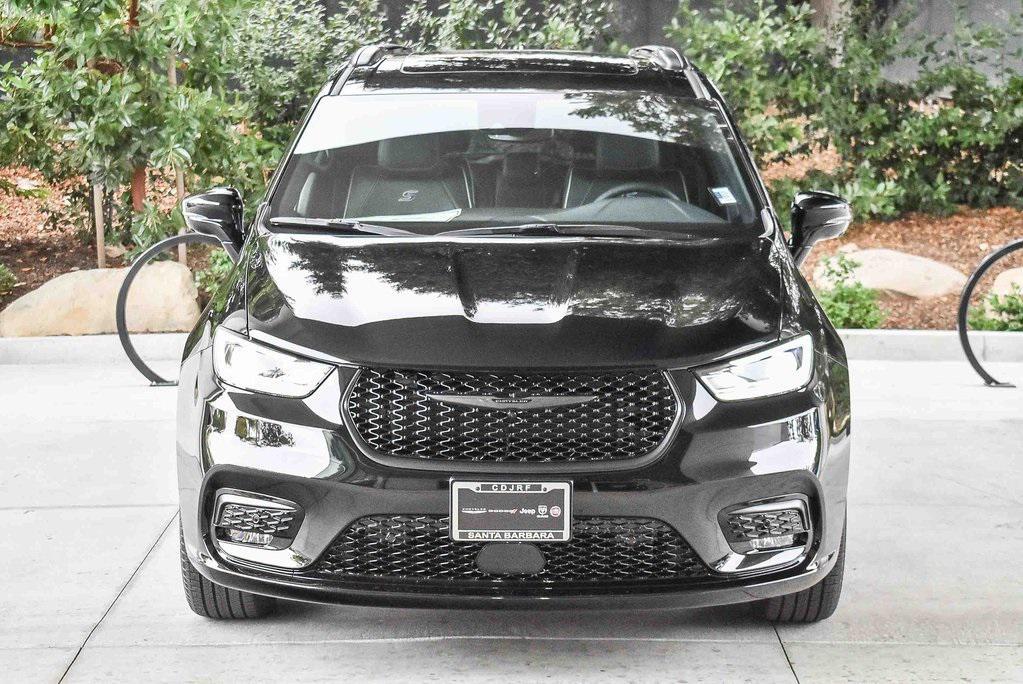 new 2026 Chrysler Pacifica car, priced at $58,230