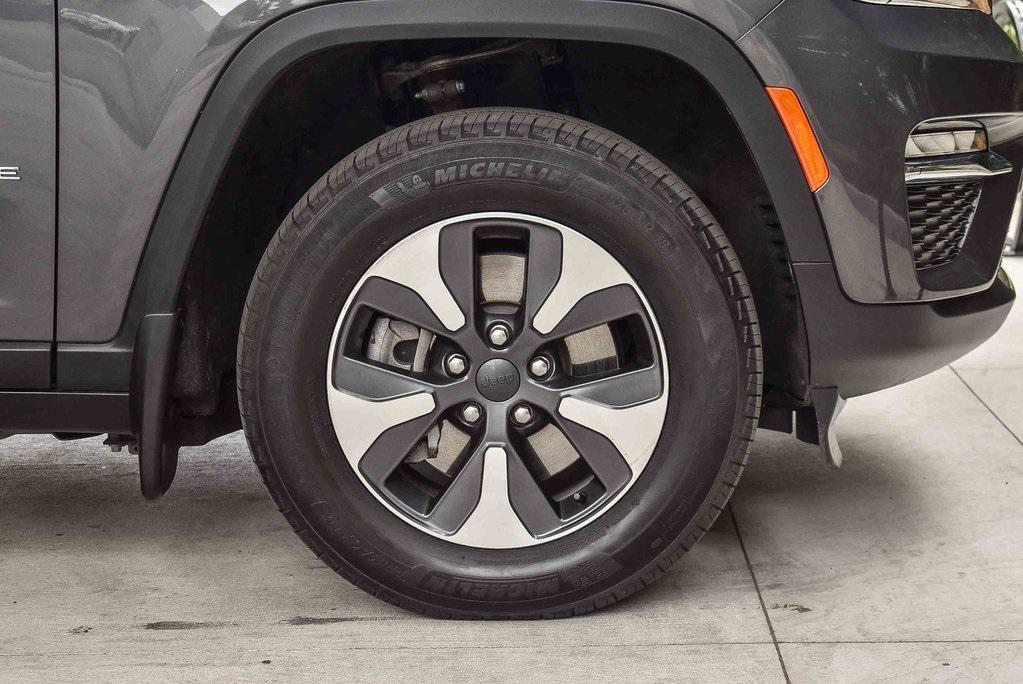used 2022 Jeep Grand Cherokee 4xe car, priced at $31,995