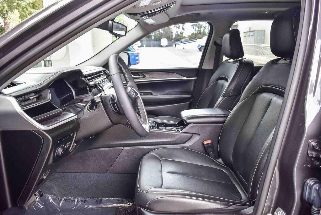 used 2022 Jeep Grand Cherokee 4xe car, priced at $31,995