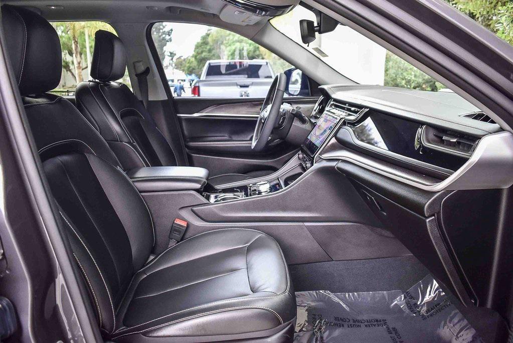 used 2022 Jeep Grand Cherokee 4xe car, priced at $31,995