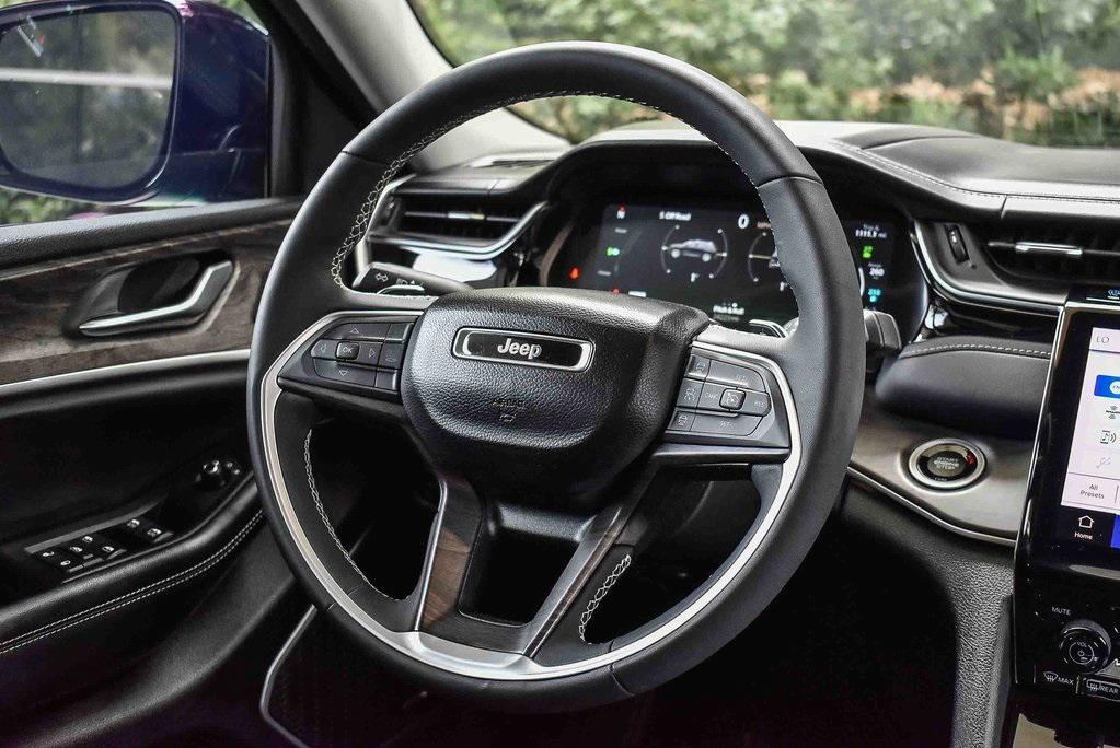 used 2022 Jeep Grand Cherokee 4xe car, priced at $31,995