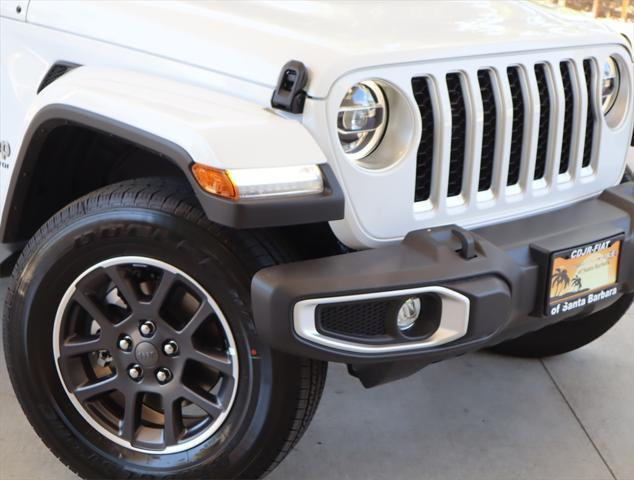 new 2022 Jeep Gladiator car, priced at $49,995