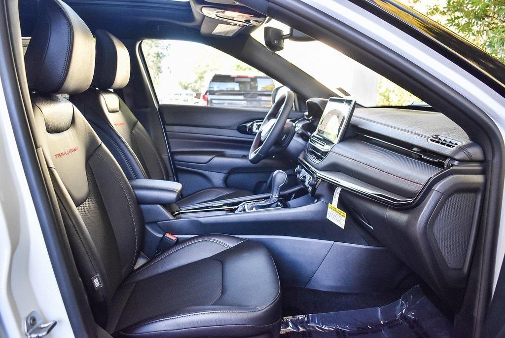 new 2026 Jeep Compass car, priced at $36,680