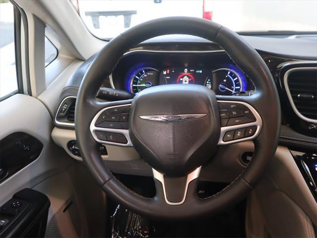 used 2022 Chrysler Pacifica Hybrid car, priced at $32,500