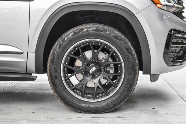 used 2020 Volkswagen Atlas Cross Sport car, priced at $29,995