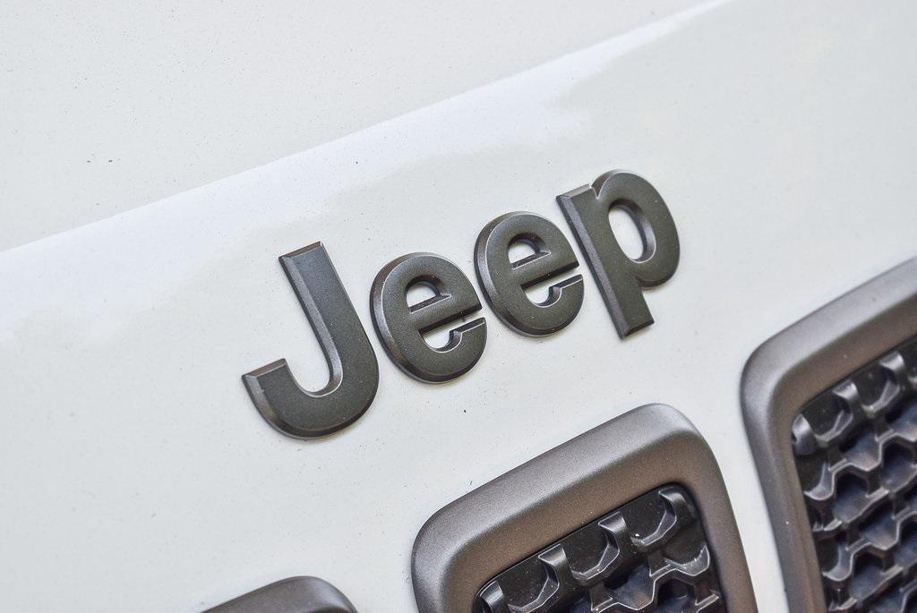 used 2022 Jeep Cherokee car, priced at $26,995