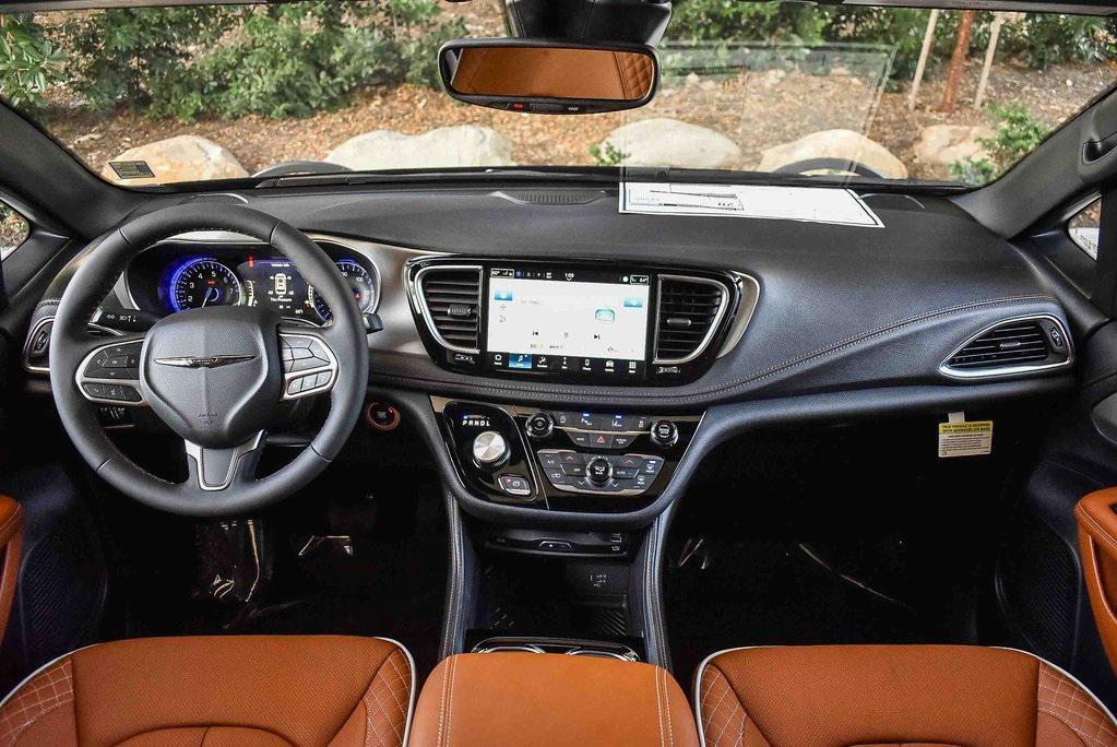 new 2026 Chrysler Pacifica car, priced at $58,815