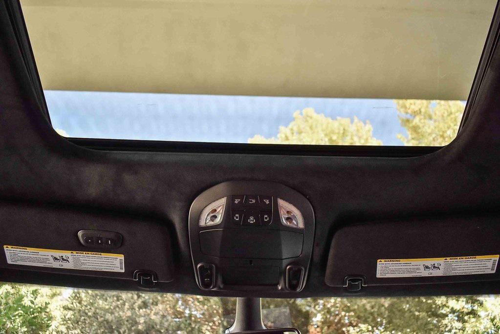 new 2026 Chrysler Pacifica car, priced at $58,815