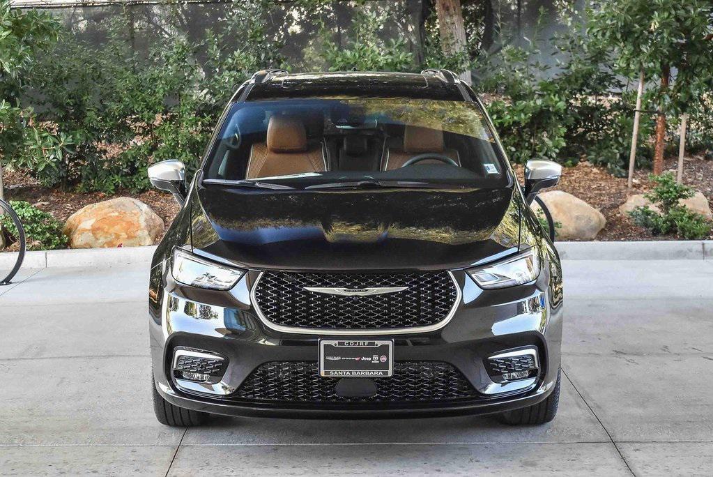 new 2026 Chrysler Pacifica car, priced at $58,815