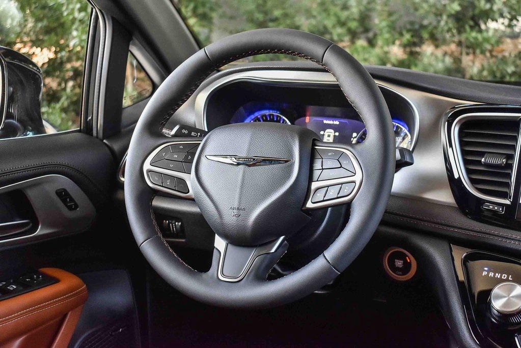 new 2026 Chrysler Pacifica car, priced at $58,815