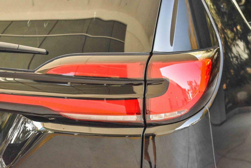 new 2026 Chrysler Pacifica car, priced at $58,815