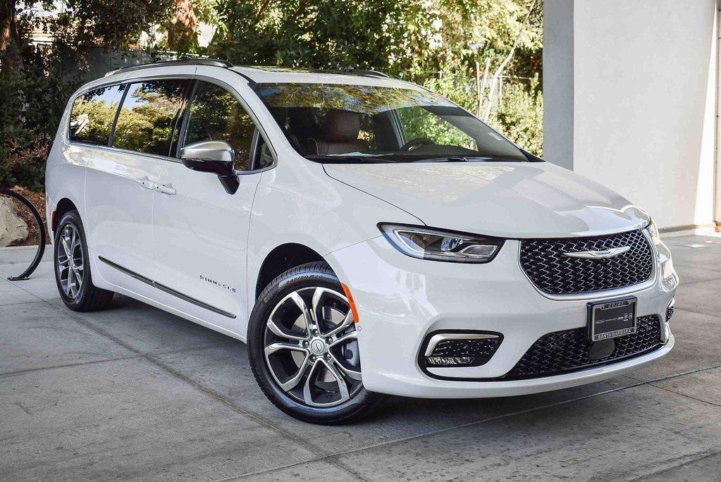 new 2026 Chrysler Pacifica car, priced at $58,700