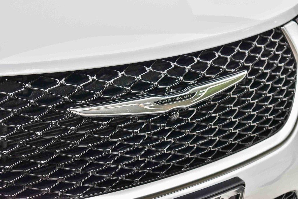 new 2026 Chrysler Pacifica car, priced at $61,440