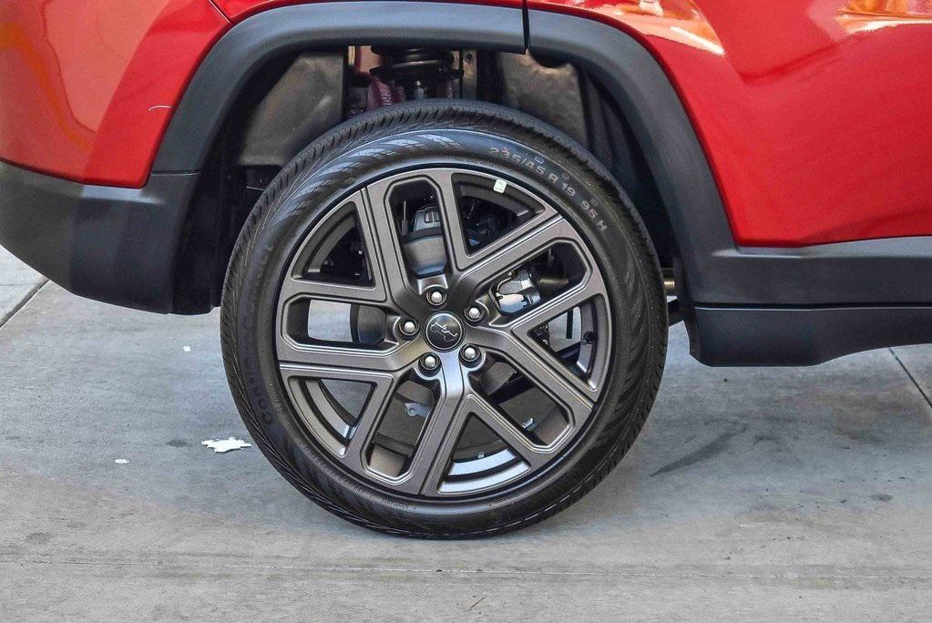 new 2026 Jeep Compass car, priced at $34,045