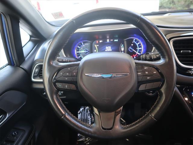 used 2020 Chrysler Pacifica Hybrid car, priced at $24,995