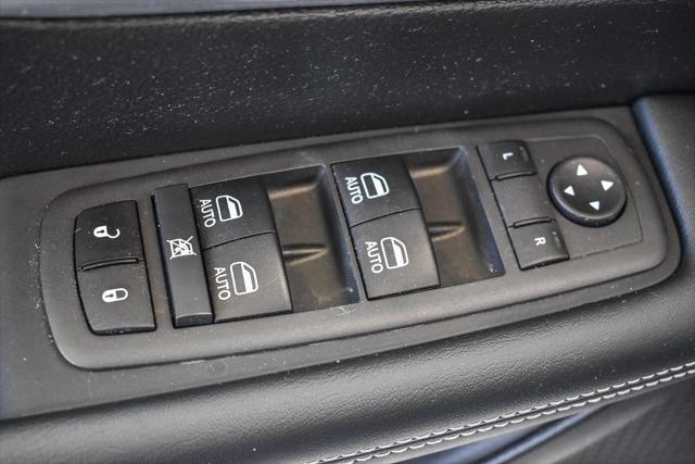 used 2023 Chrysler Pacifica Hybrid car, priced at $32,500